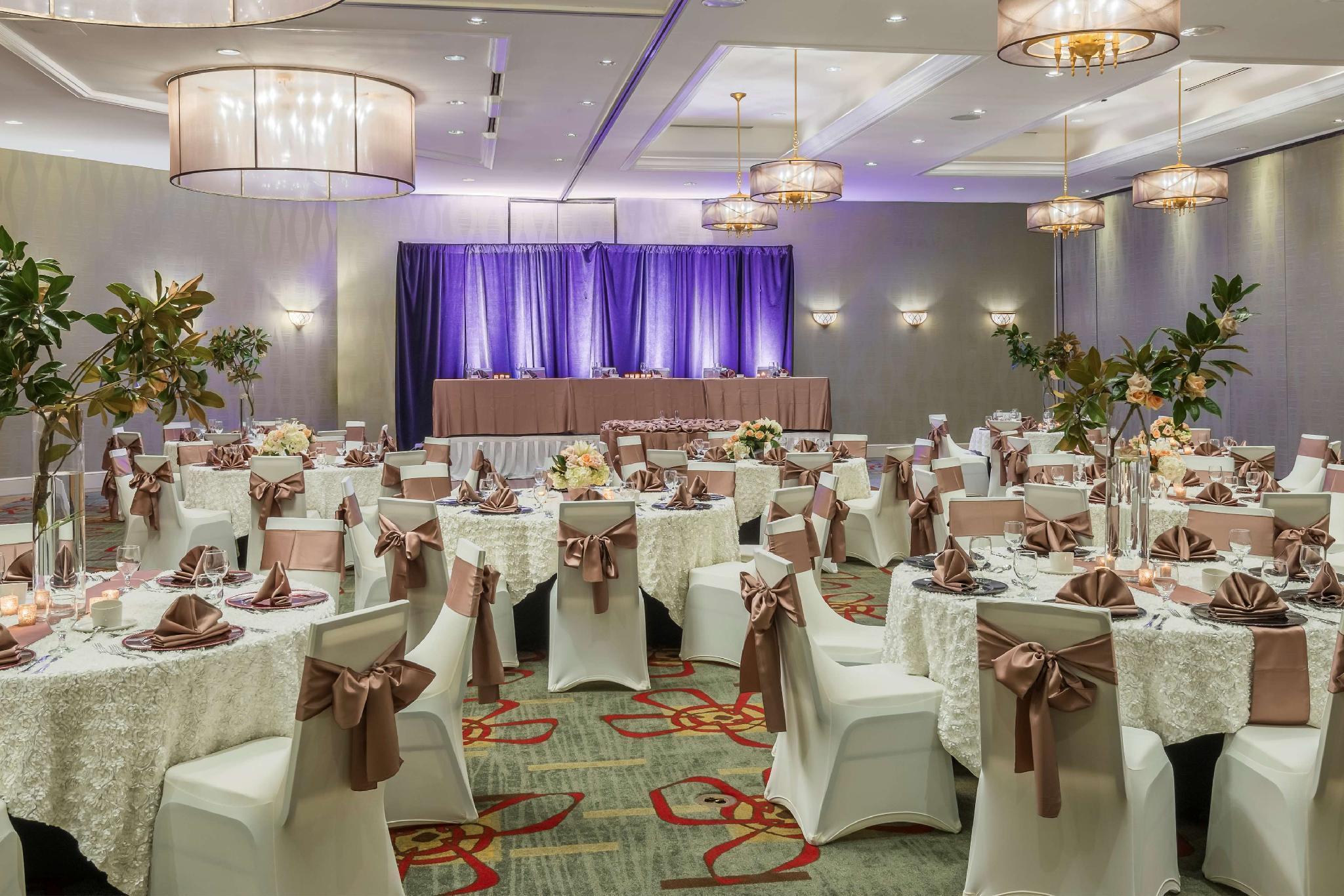Doubletree By Hilton Hotel Nashville Downtown Экстерьер фото