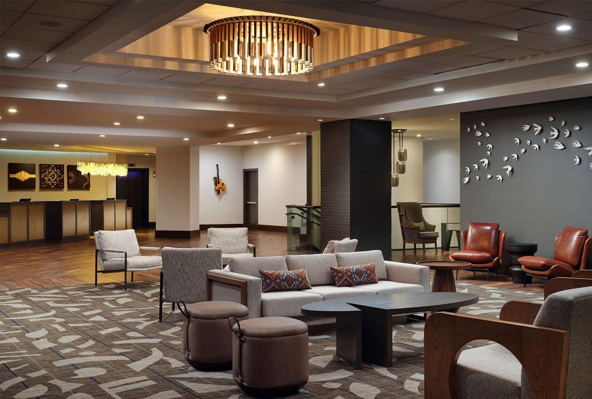Doubletree By Hilton Hotel Nashville Downtown Экстерьер фото