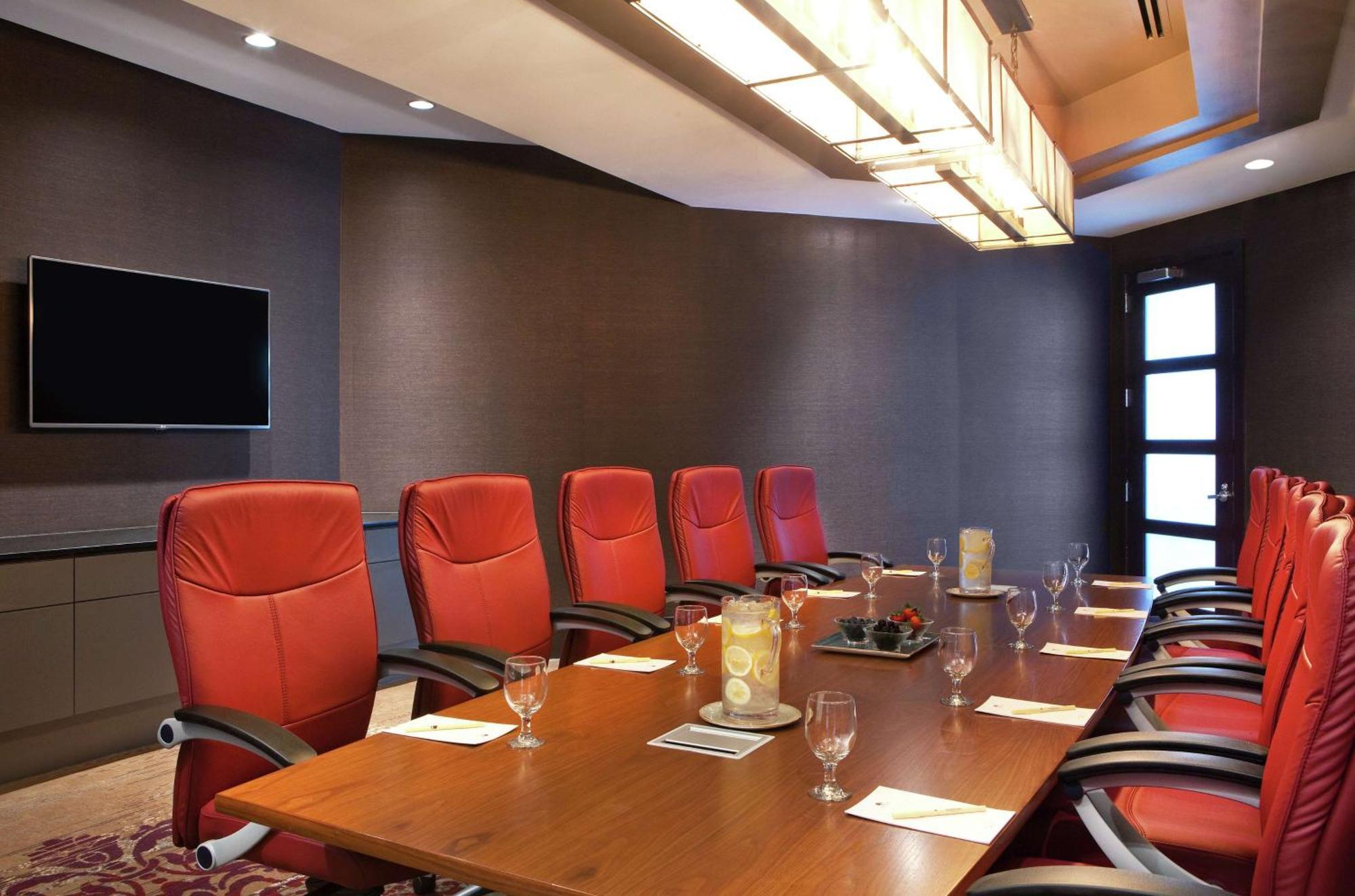 Doubletree By Hilton Hotel Nashville Downtown Экстерьер фото