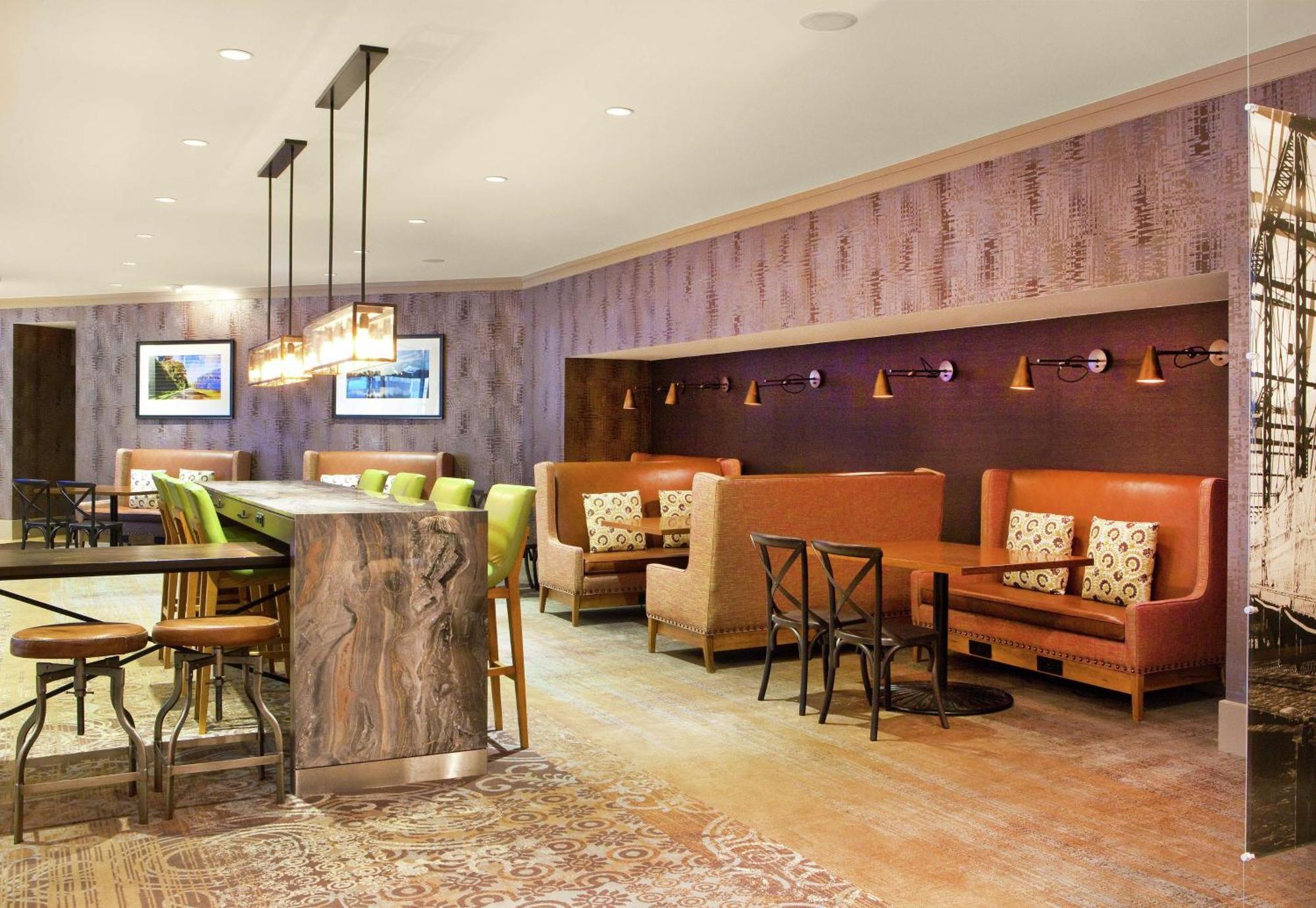 Doubletree By Hilton Hotel Nashville Downtown Экстерьер фото