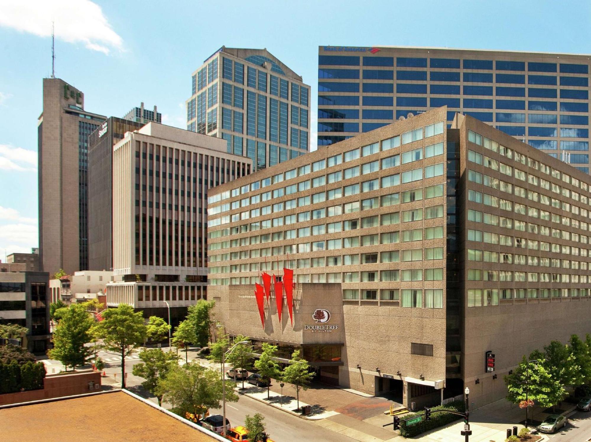 Doubletree By Hilton Hotel Nashville Downtown Экстерьер фото
